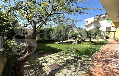 Casa Indipendente Avezzano [AZ25106VRG]