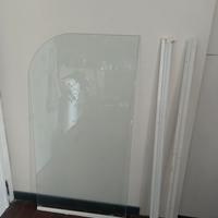 Parete sopravasca in vetro