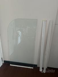 Parete sopravasca in vetro