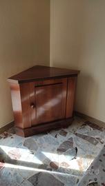 Mibile tv ad angolo in legno