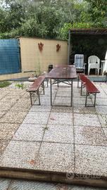 tavolo in legno con  due panche da 9 persone 