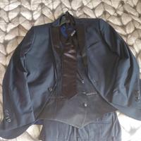 completo elegante uomo