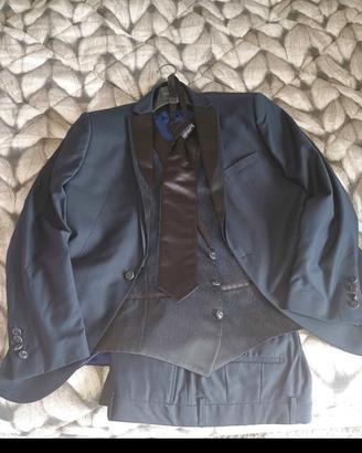 completo elegante uomo