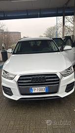 AUDI Q3 allestimento business