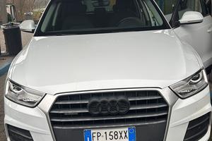 AUDI Q3 allestimento business