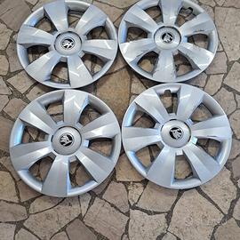 4 - COPRICERCHI ORIGINALI SKODA 15"