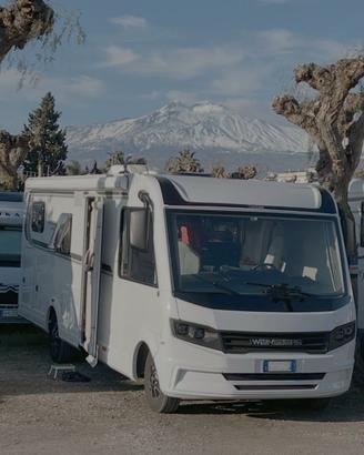 WEINSBERG CARACORE 700 MEG - 2021 - FULL OPTIONAL