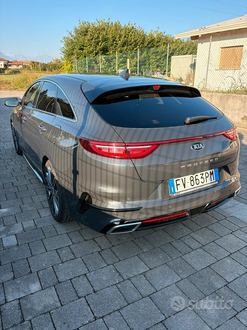 Kia ProCeed