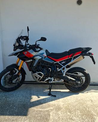 triumph tiger 900 rally pro