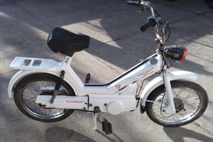 Motorino Moto Guzzi Trotter 50cc