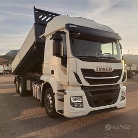 Iveco IVECO AT 260 S 40 RIBALTABILE TRILATERALE