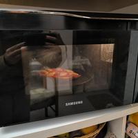 Forno microonde combinato Samsung 