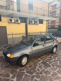 Ford Fiesta 1400 Ghia