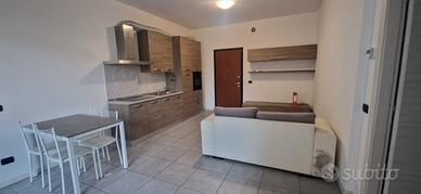 Soggiorno + Cucina COMPLETO 500 euro