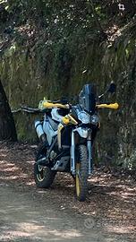 Enduro adventure voge moto cross