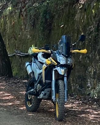 Enduro adventure voge moto cross