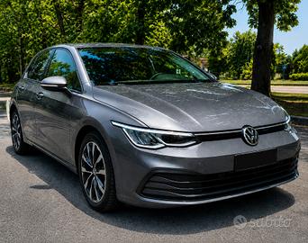 VW Golf 1.5 eTSI 150cv DSG