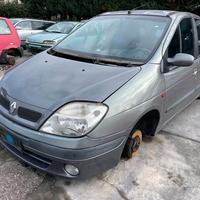 Ricambi usati per Renault Scenic 1.9dCI 2002