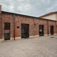 Negozio zona centralissima piazzola sul