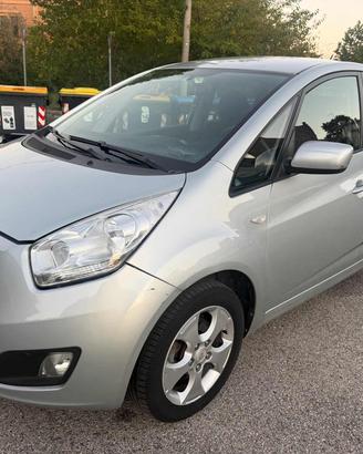 KIA Venga 1.4 CVVT EX ISG senza nessun lavoro da
