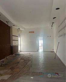 Locale commerciale centro storico Rosolini