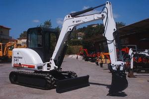 Miniescavatore usato BOBCAT 341