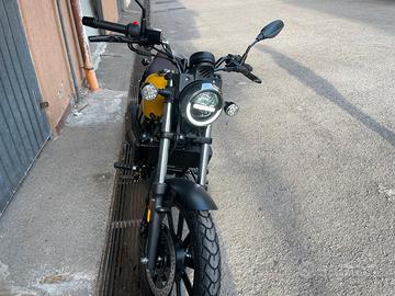 QJ Motor SRV 125 - 2025