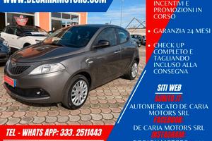 LANCIA Ypsilon Hybrid 1.0 Benz. 70CV Silver - 2022