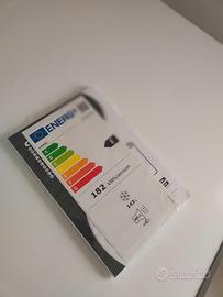 Congelatore nuovo 150L