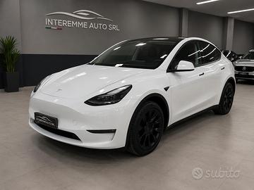 TESLA MODEL Y PERFORMANCE