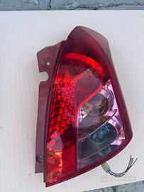 Fanali posteriori DX/SX Suzuki Swift 2009