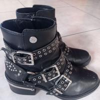 STIVALI GUESS NERI CON FIBBIE N. 38