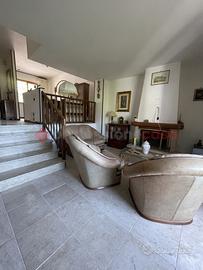 Villa a schiera Castelforte [V376VRG]