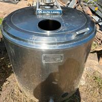 Refrigeratori da latte di varie misure