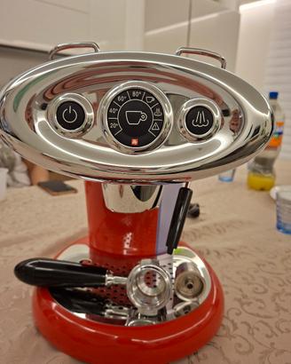 macchina caffè illy