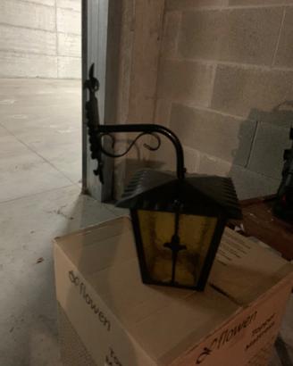 Lampada in ferro battuto