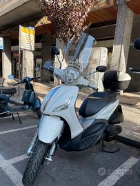 Piaggio Beverly 350 Sport Touring (ABS/ASR)