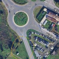 Piazzale custodito per parcheggio auto e furgone