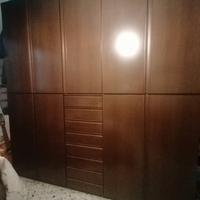 Armadio, Testata letto e contorno letto in noce