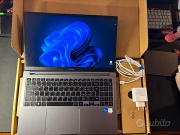 Notebook Samsung galaxy book 4 16/512