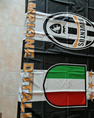 sciarpe e bandiere calcio