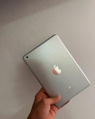 iPad Apple NON FUNZIONANTE
