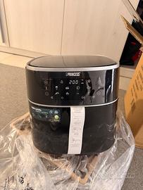 Friggitrice ad Aria Princess 8L + garanzia extra