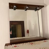 Specchio con mensola