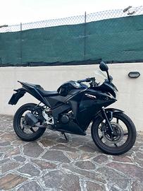 Honda CBR 125 r 2011