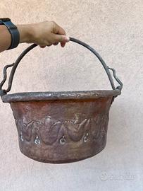 Antico pentolone massiccio in rame vero vintage