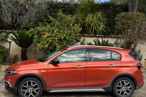 Fiat tipo cross