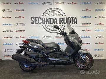 Yamaha X-Max 400