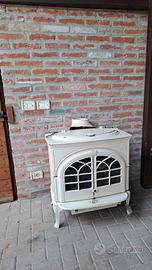 Stufa a legna Jotul 