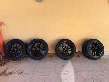 Cerchi M bmw X5 r20 e gomme invernali 90%